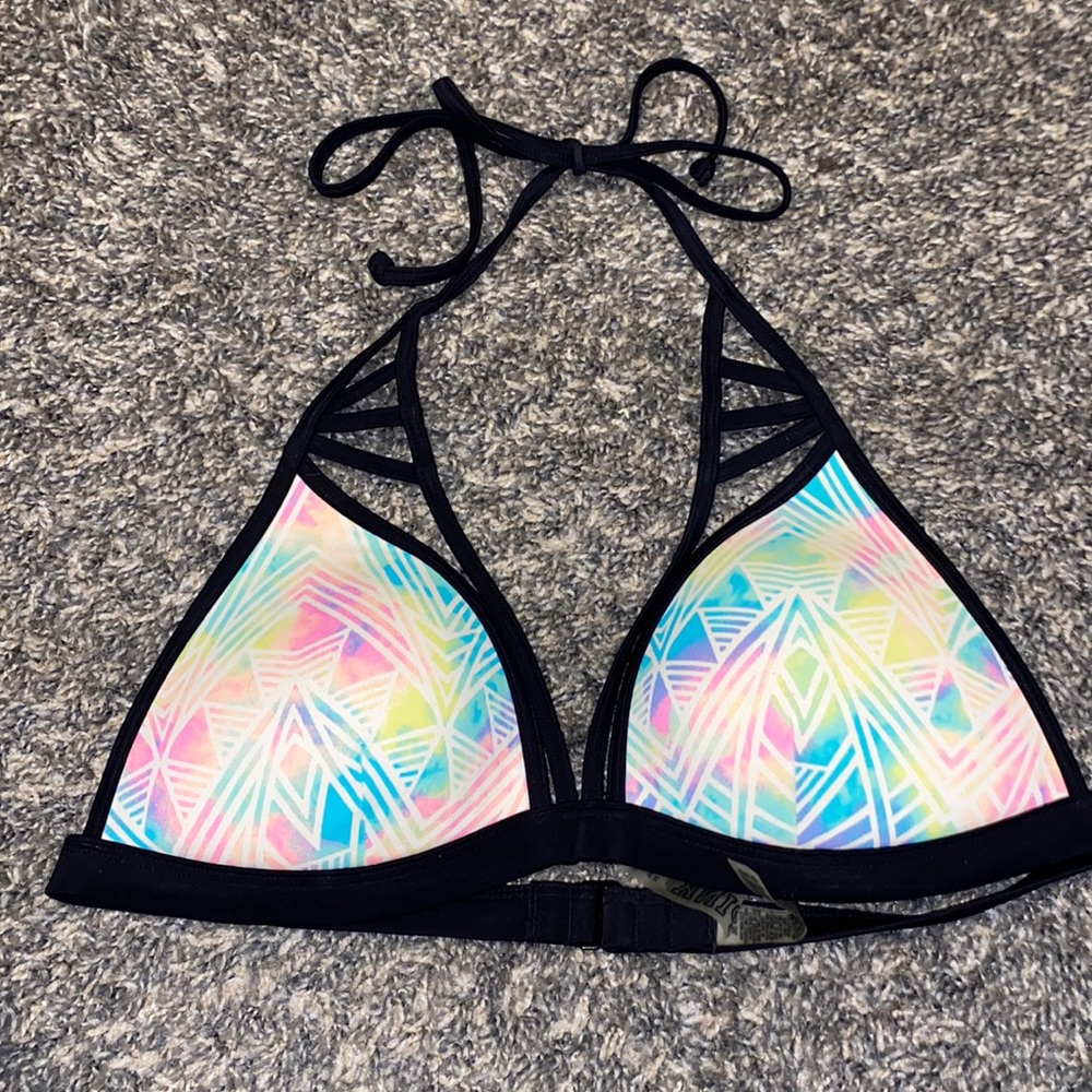 Pink bikini top